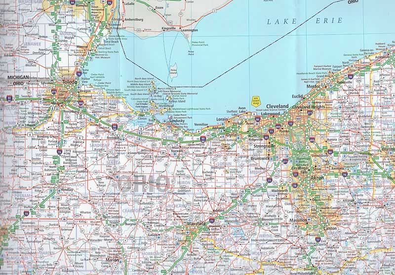 immagine di mappa stradale mappa stradale n.03 - Great Lakes - con Chicago, Detroit, Niagara Falls, Isle Royale, Pittsburgh, Cleveland, Buffalo, Grand Rapids, Madison - con cartografia aggiornata, dettagliata e facile da leggere + guida stradale - EDIZIONE Novembre 2024